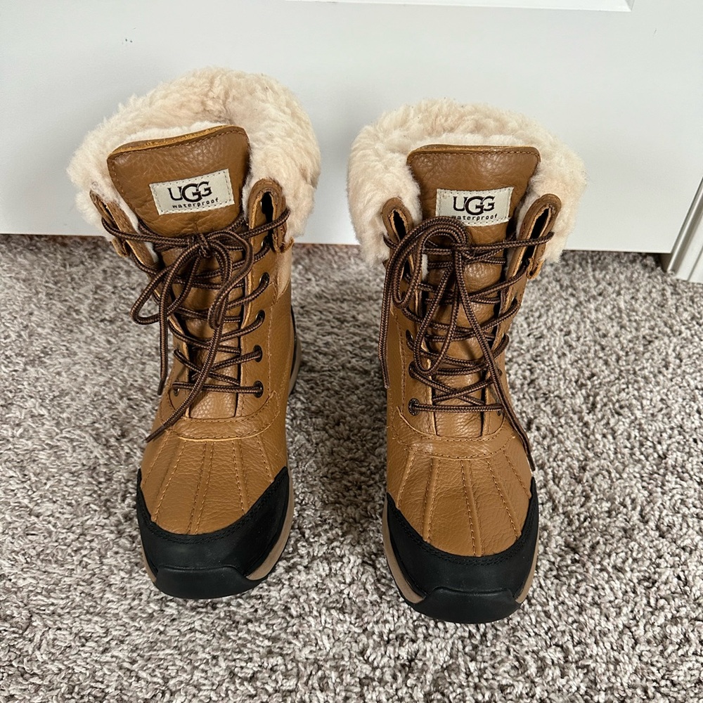 UGG Adirondack Boot - Women’s Size 7.5